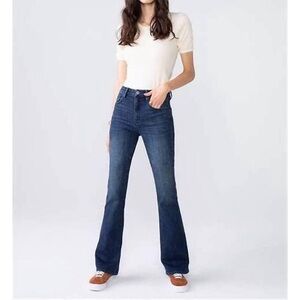 Unpublished Anthropologie Jan High Rise Slim Flare Jeans Size 26 NWT